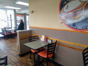 A&W Restaurant - Lansing