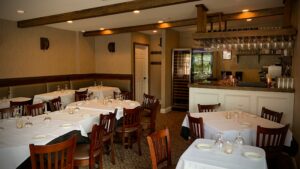 Angelo's Italian Restaurant - Huntington