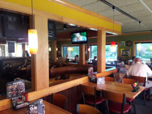 Applebee's Grill + Bar - Waynesboro