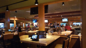 Applebee's Grill + Bar - Springfield