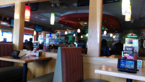 Applebee's Grill + Bar - Salem