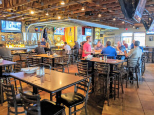 BoomBozz Craft Pizza & Taphouse - S. Hurstbourne - Louisville