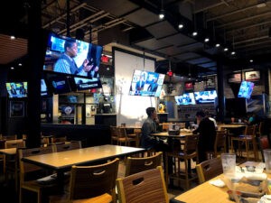 Buffalo Wild Wings - Gilroy