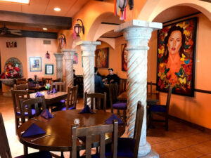 Casa Fina Restaurant & Cantina - Los Angeles