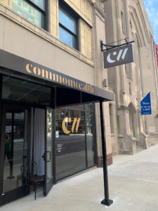 Commonwealth - St. Louis