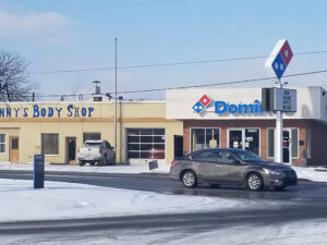 Domino's Pizza - Louisville