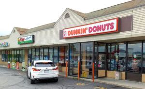 Dunkin' - Fall River