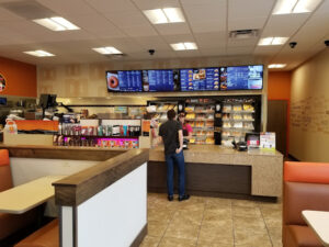 Dunkin' - Cortland