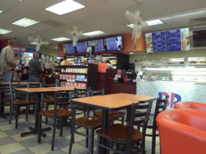 Dunkin' - Shorewood