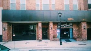 Evolve Ultralounge - Huntington