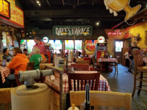 Famous Dave's Bar-B-Que - Sioux Falls