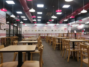 Five Guys - Yuma