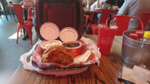 Hattie B's Hot Chicken - Lower Broadway Nashville - Nashville