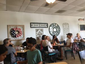 Hoot's Breakfast & Lunch - Marco Island