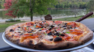 Hotboxx Woodfire Pizza - Eureka Springs