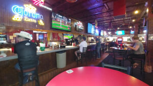 Hotshots Sports Bar & Grill - St. Louis