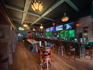 House of Henry Irish pub and eatery - Panama City