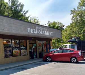 Huntington Deli & Market - Columbia