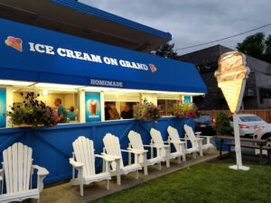 Ice Cream on Grand - Englewood