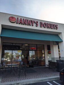 Jannys Donuts - Irvine