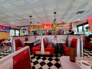 Joe's New York Diner - Tampa