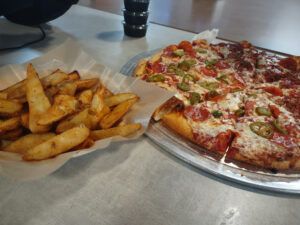 King Leo’s Pizza - Bakersfield