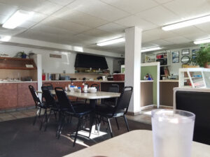 Lanny's Restaurant - Midland