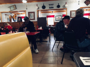 Larry's Restaurant - Springfield