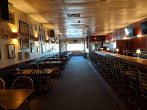 Laura's Family Restaurant - Poughkeepsie