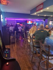 Leon's Sports Bar & Grill - Darien