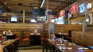 Logan's Roadhouse - Fort Worth