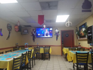 Los Plebes Mariscos - Pico Rivera