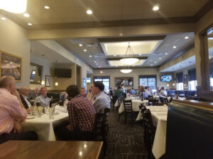 Lucky's Steakhouse - Midland