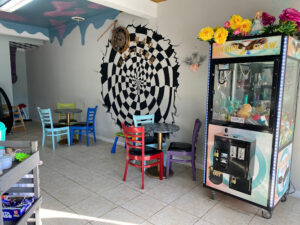 Mad Hatters Ice Cream Shop - Fayetteville