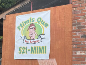 Mimi's Que - Chattanooga