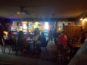 Minturn sports bar - Chowchilla