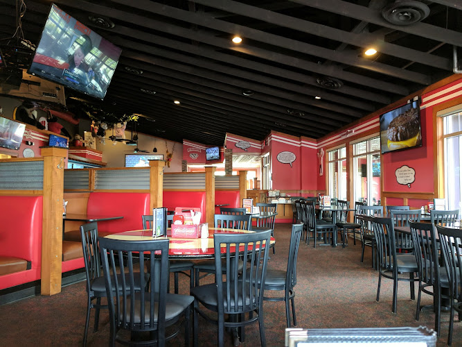 Monk's Bar & Grill - Lake Delton - 33 Hillman Rd, Lake Delton, WI 53940 ...