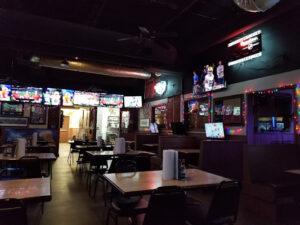 No Frills Grill & Sports Bar - Fort Worth - Fort Worth