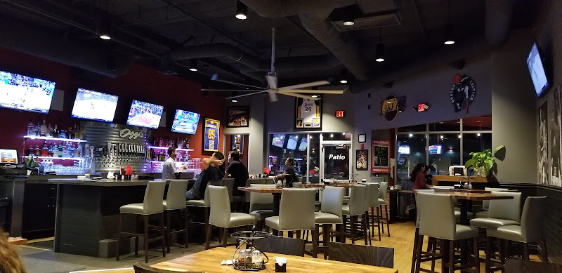 Oggi's Sports Brewhouse Pizza - 2854 Lenwood Rd, Barstow, CA 92311 ...