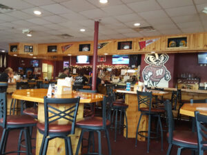 Otter Creek Sports Bar & Grill - Hortonville