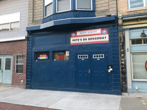 Pete's on Broadway - Milton