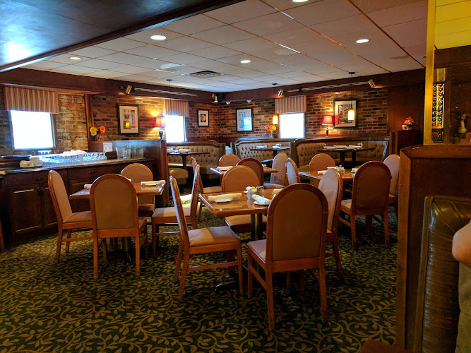 Pistone's Italian Inn 6320 Arlington Blvd, Falls Church, VA 22042