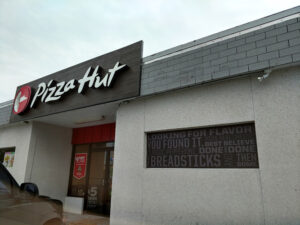 Pizza Hut - Savannah