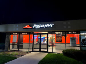 Pizza Hut - Lenexa