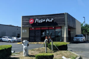 Pizza Hut - Sacramento