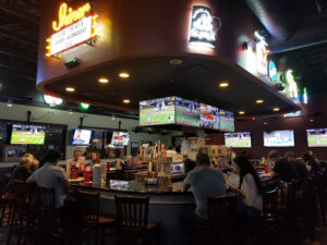 Pluckers Wing Bar - Fort Worth