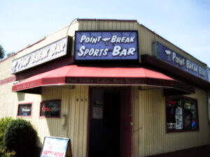 Point Break Sports Bar & Grill - West Hempstead