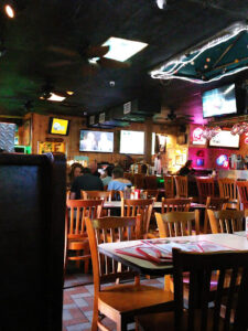 Rickey's Restaurant & Sports Bar - Hollywood