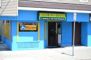 Royal Blends Jamaican & Soul Food - Poughkeepsie