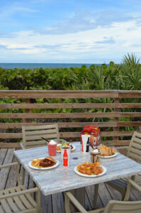 Sand Dune Cafe - Jensen Beach